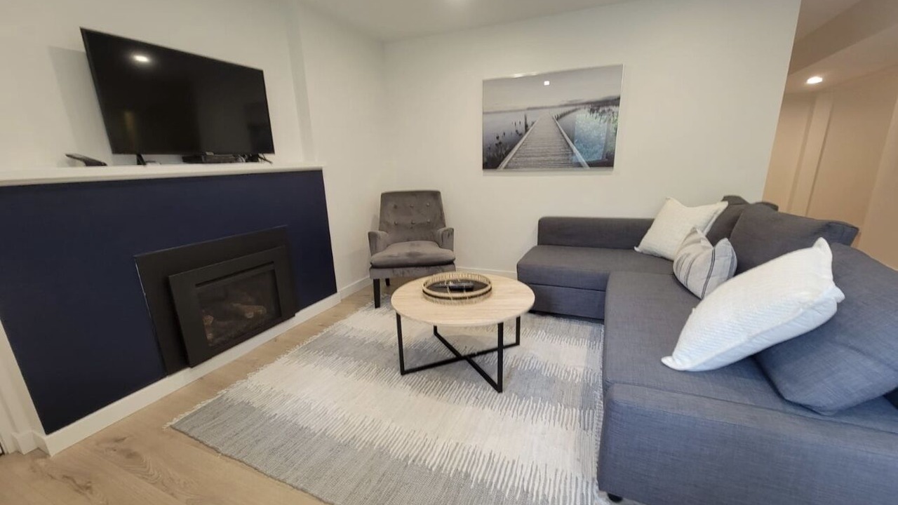 Photo of Livingroom in Lynn Valley