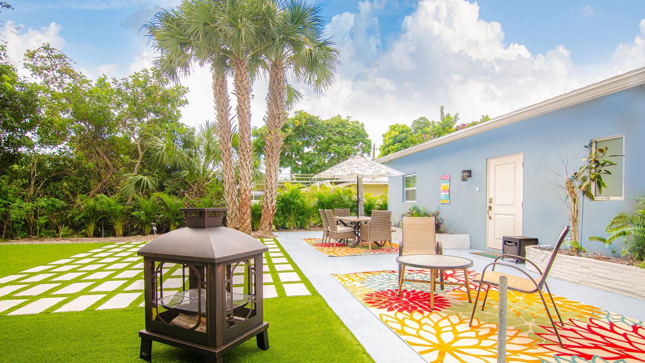 Photo of Outdoor in Juno Beach