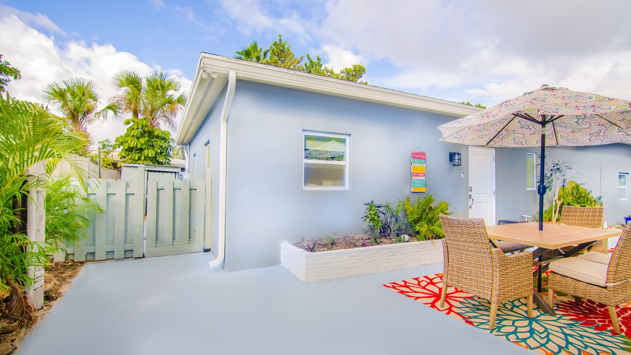 Photo of Outdoor in Juno Beach