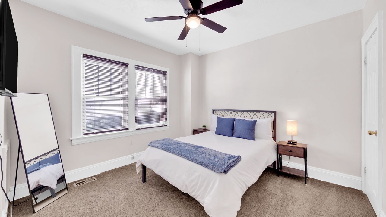 Photo of Bedroom in East Cleveland