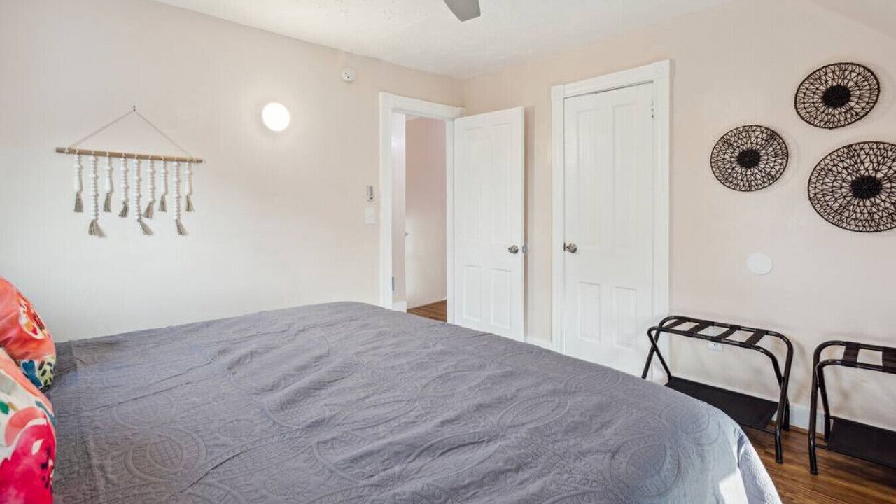 Photo of Bedroom in Lorain