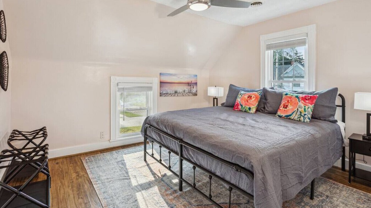 Photo of Bedroom in Lorain