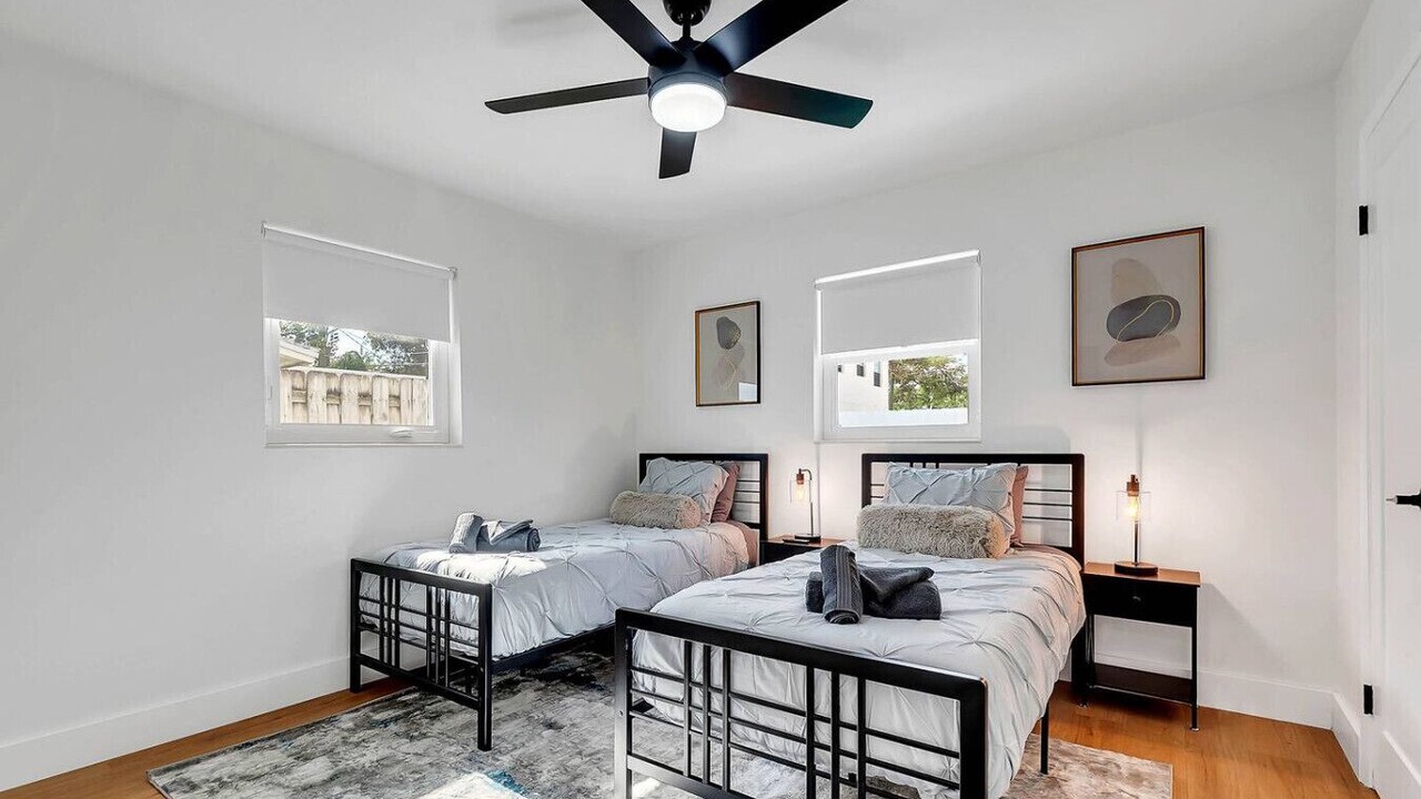 Photo of Bedroom in Harbor Village