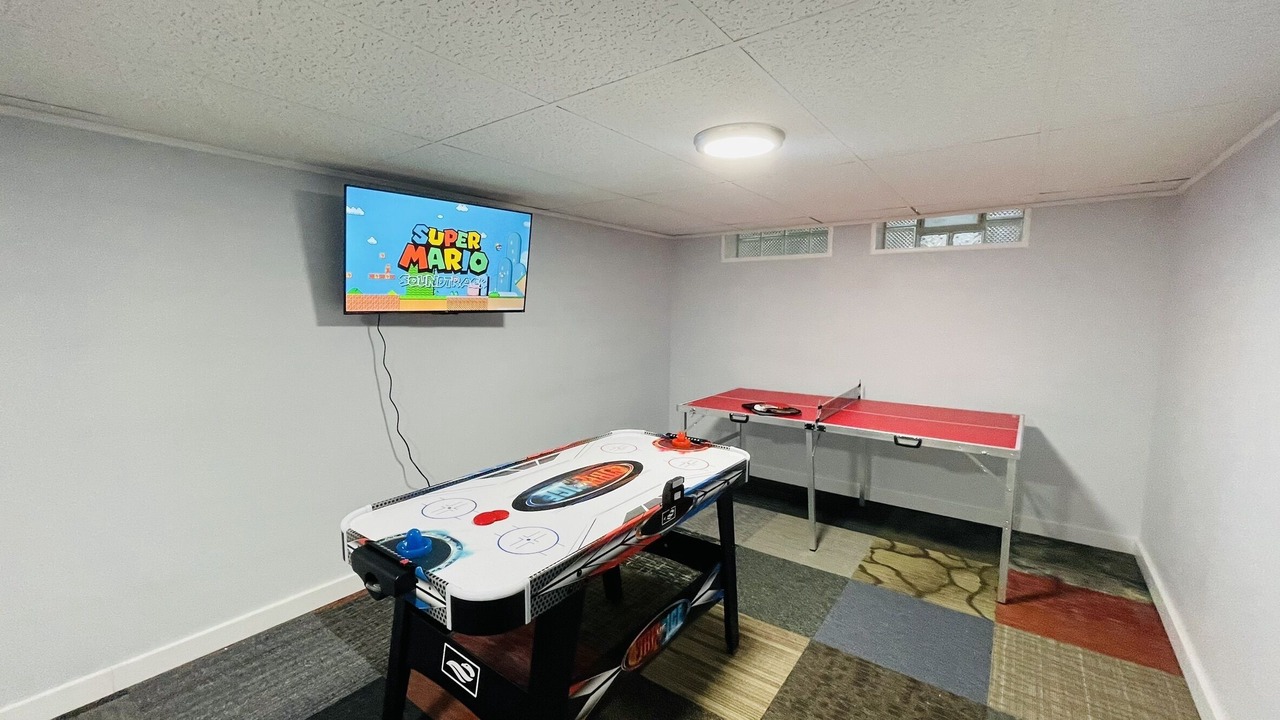 Photo of Bedroom in Maple Heights