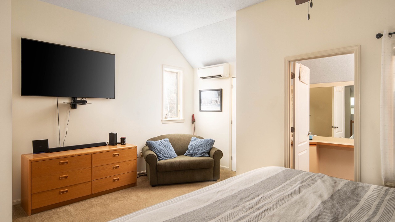 Photo of Bedroom in Jackson