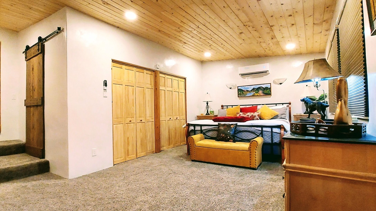 Photo of Others in Taos