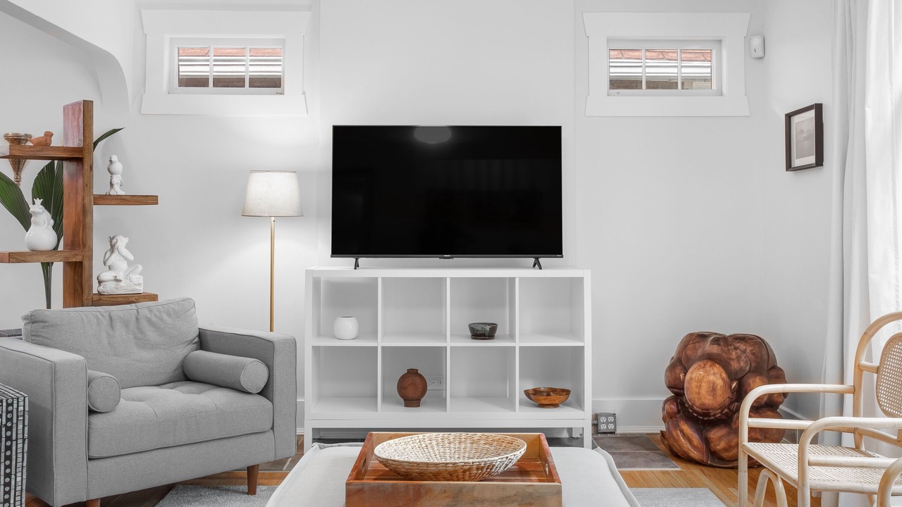 Photo of Livingroom in Downtown Edmonton