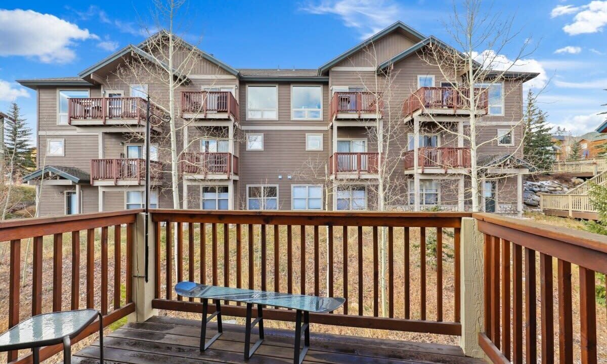 Photo of Patio Balcony in Wildernest