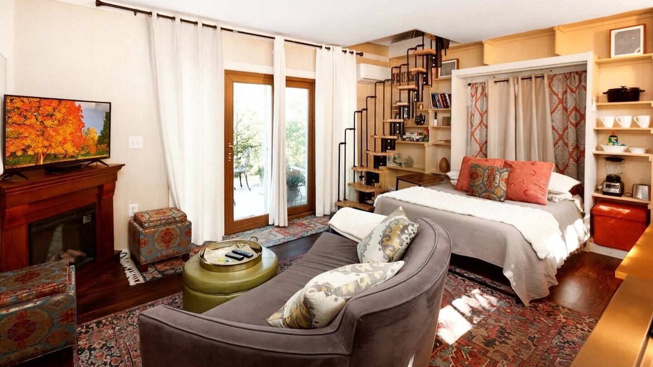 Photo of Bedroom in Whitefield