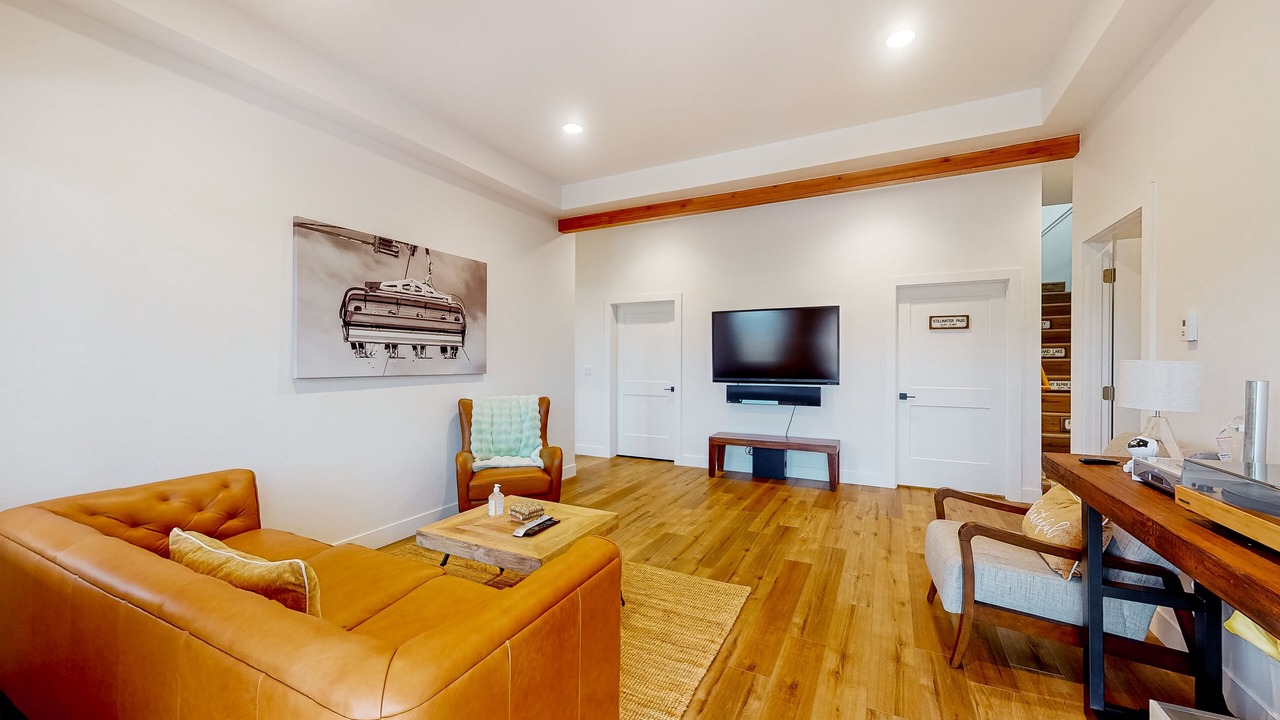 Photo of Livingroom in Grand Elk Ranch