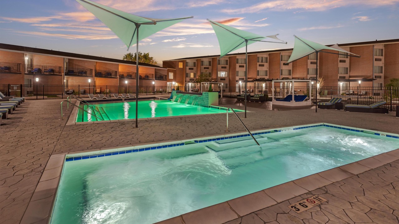 Photo of Outdoor in Montbello