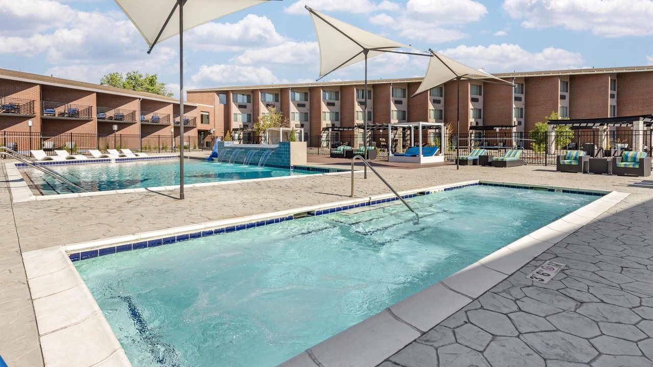 Photo of Outdoor in Montbello