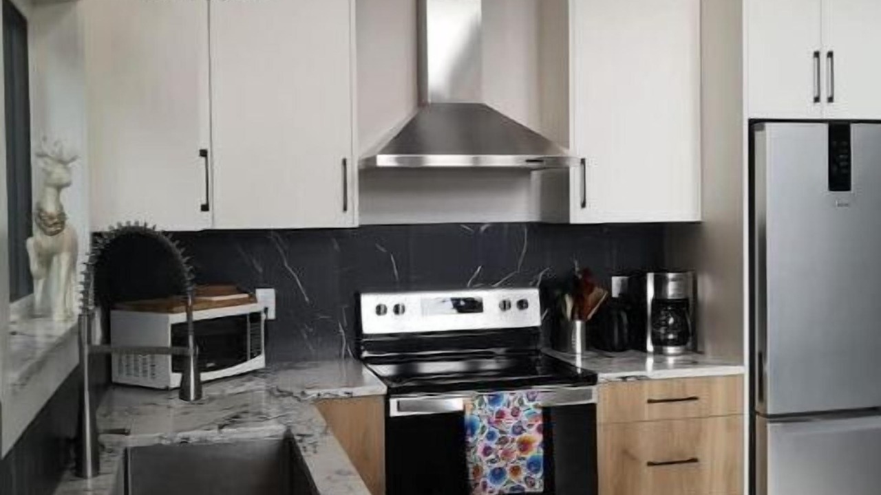 Photo of Kitchen in Hemlock Valley