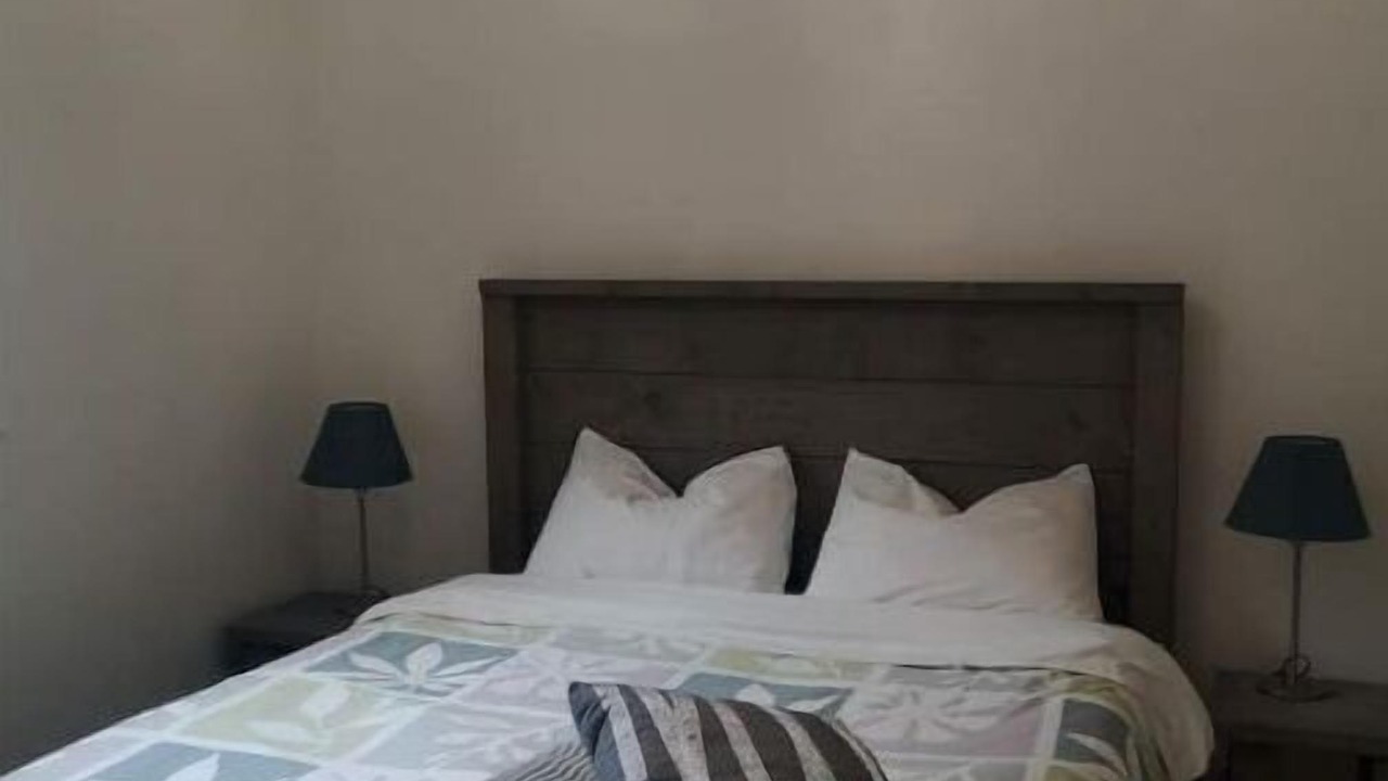Photo of Bedroom in Hemlock Valley