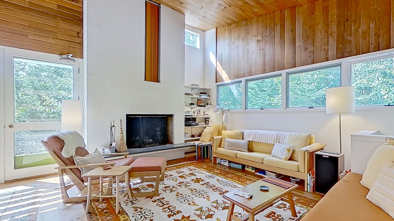 Photo of Livingroom in Jackson