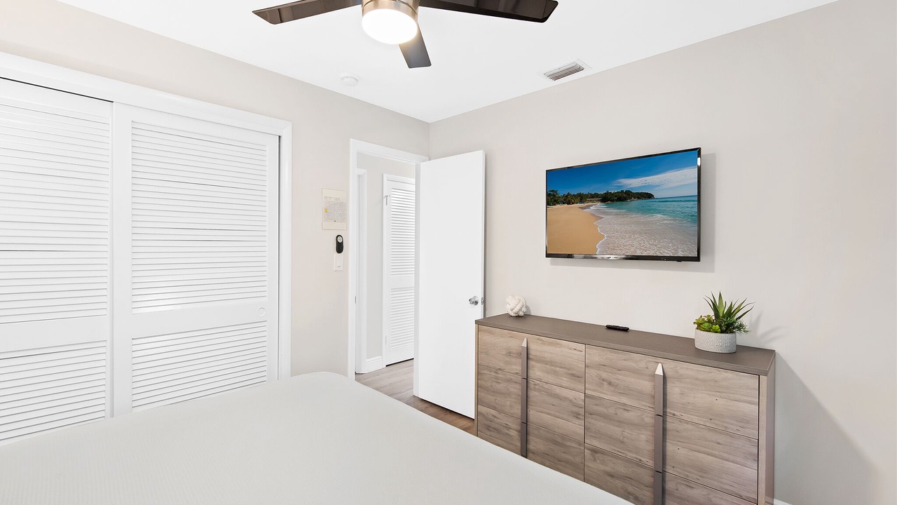 Photo of Bedroom in Lighthouse Point