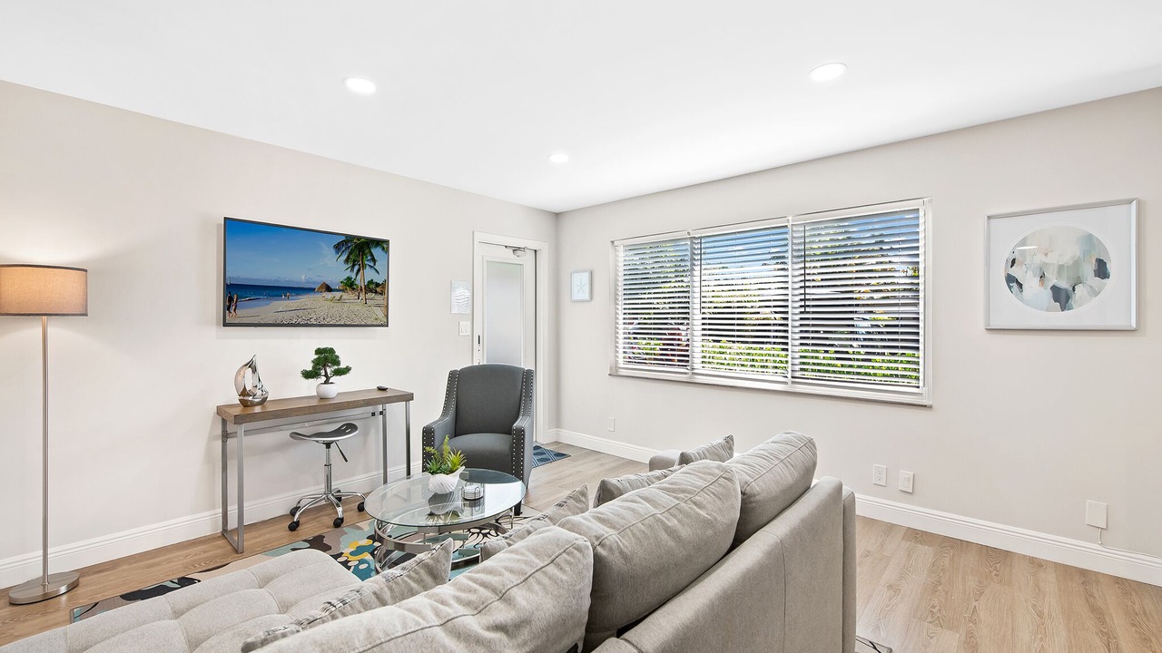 Photo of Livingroom in Lighthouse Point