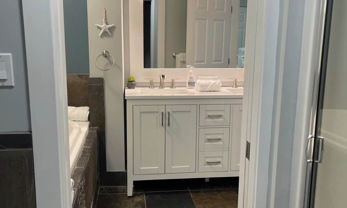 Photo of Bathroom in Regional District of Nanaimo