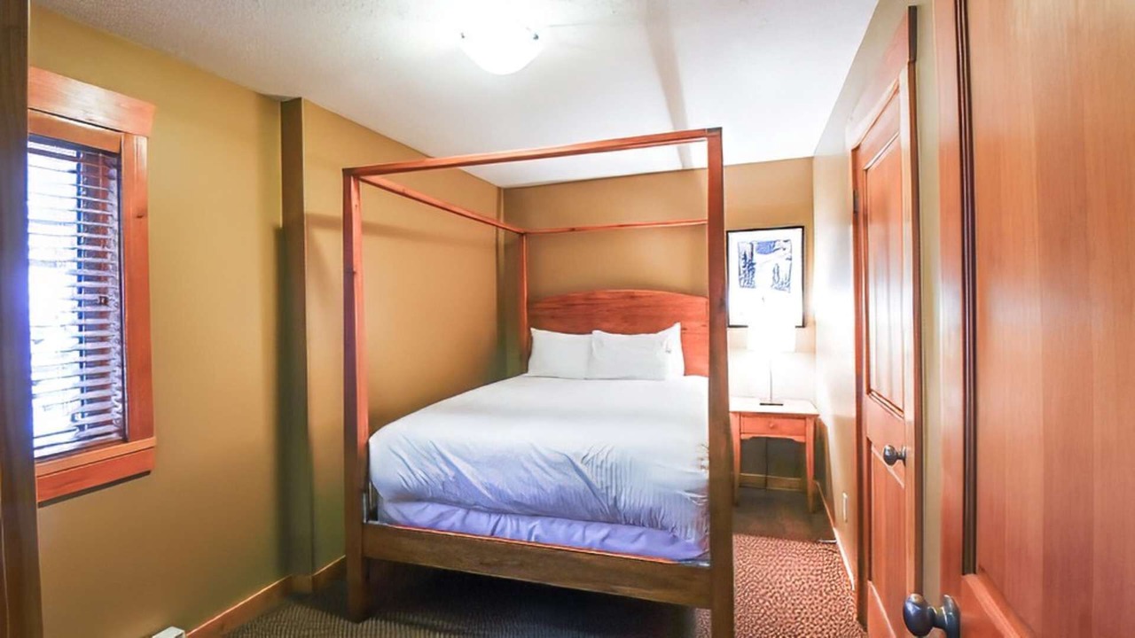 Photo of Bedroom in East Kootenay