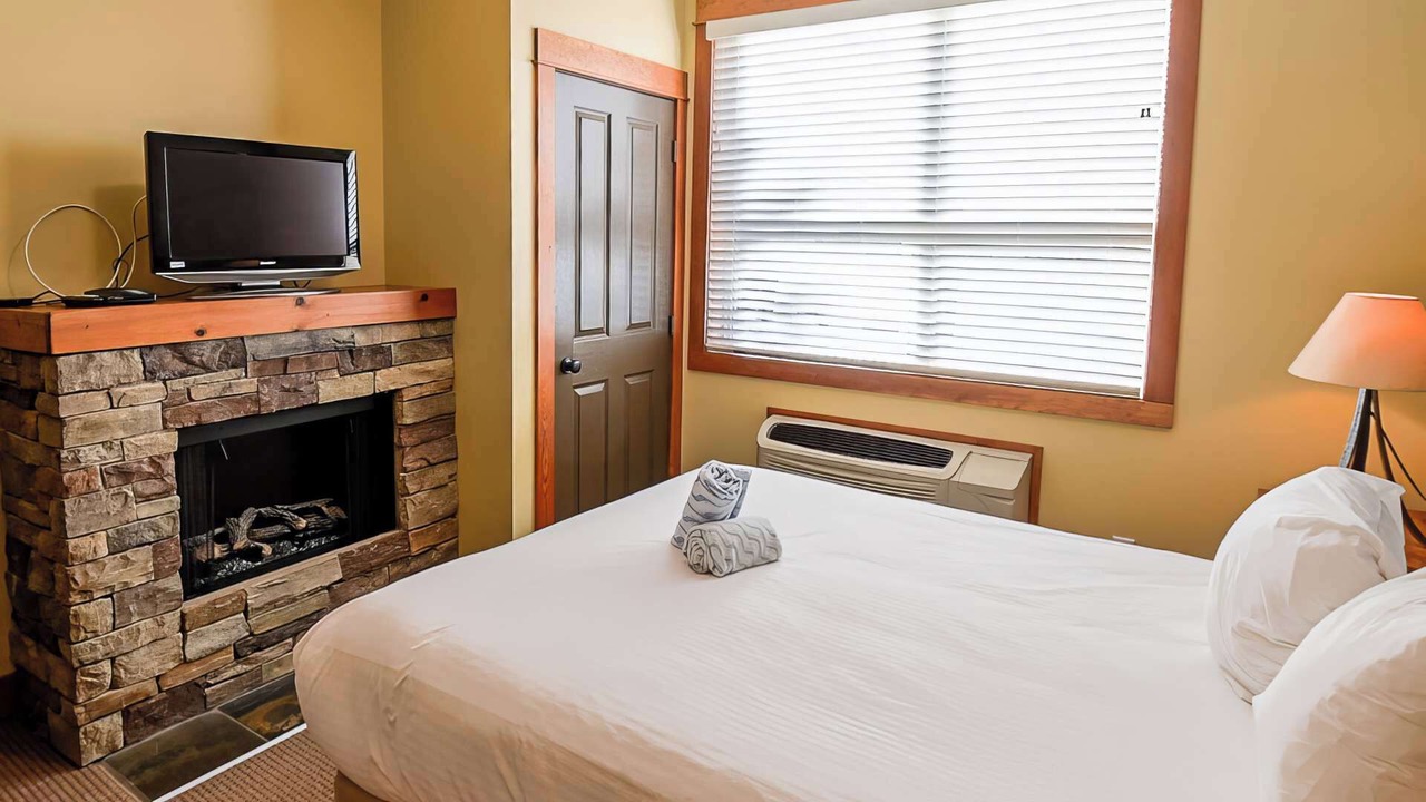 Photo of Bedroom in East Kootenay