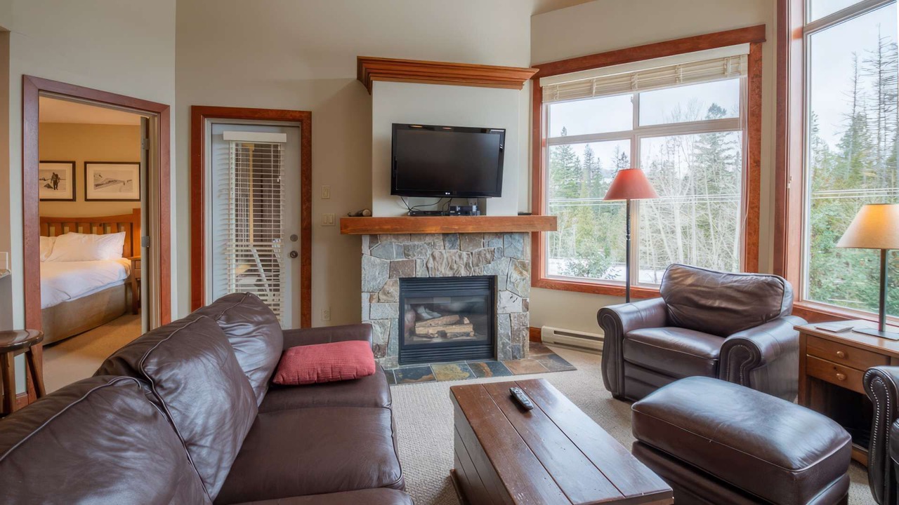 Photo of Livingroom in East Kootenay