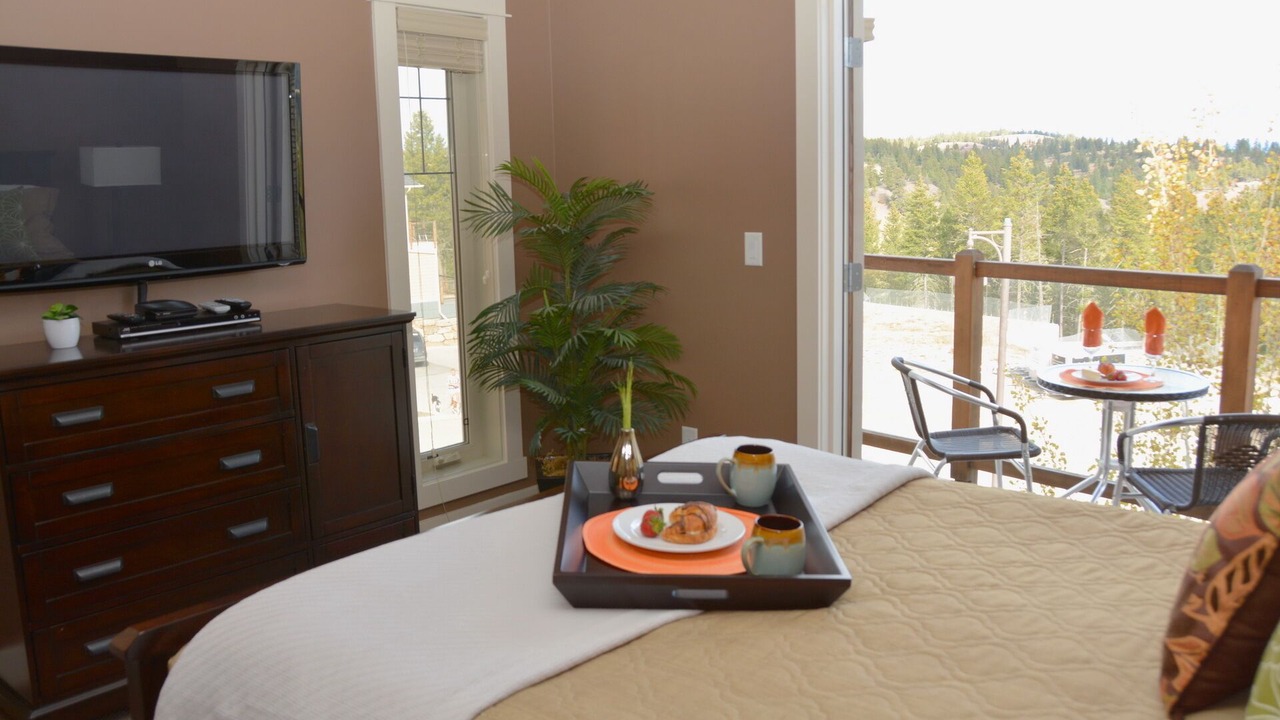 Photo of Bedroom in East Kootenay