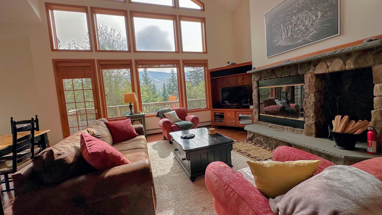 Photo of Livingroom in Carroll