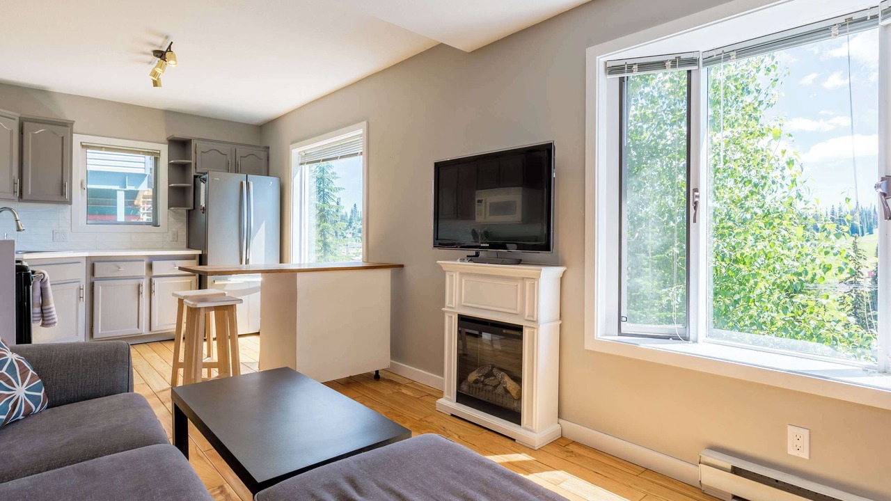 Photo of Bedroom in Silver Star Mountain