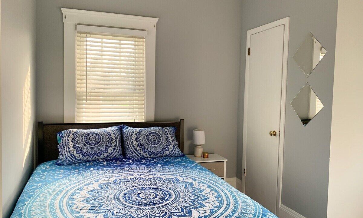 Photo of Bedroom in Kamm's Corners