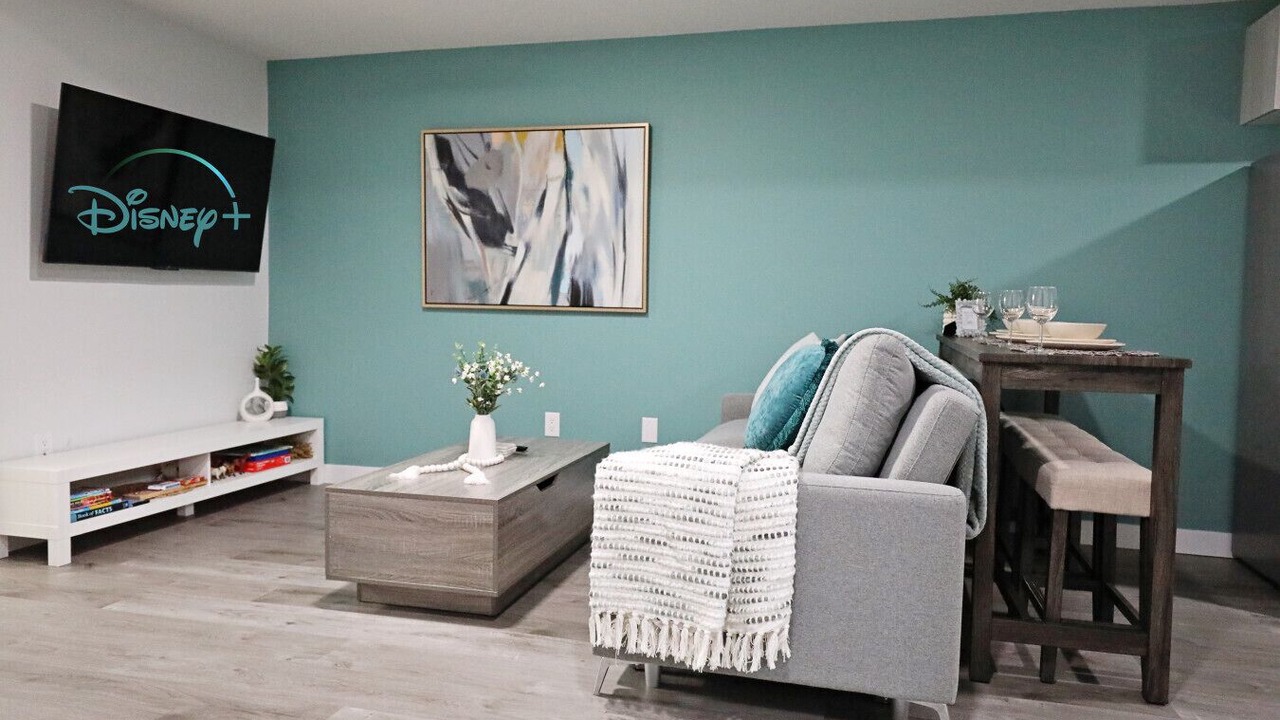 Photo of Livingroom in Southwest Edmonton