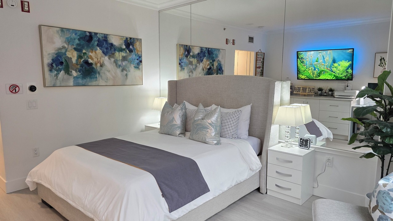 Photo of Bedroom in Central