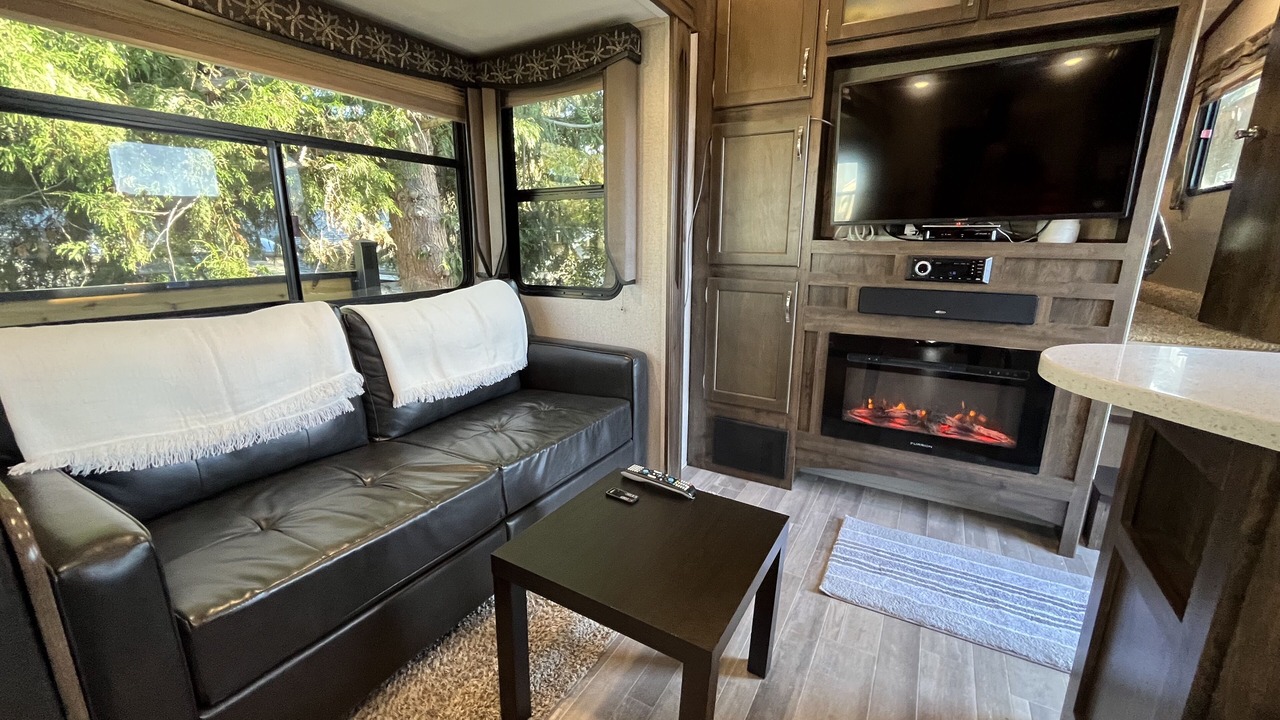Photo of Livingroom in Regional District of Nanaimo