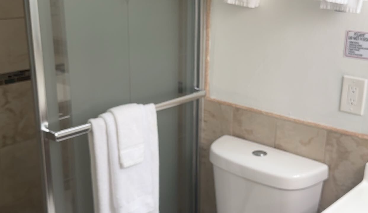 Photo of Bathroom in Miami Gardens