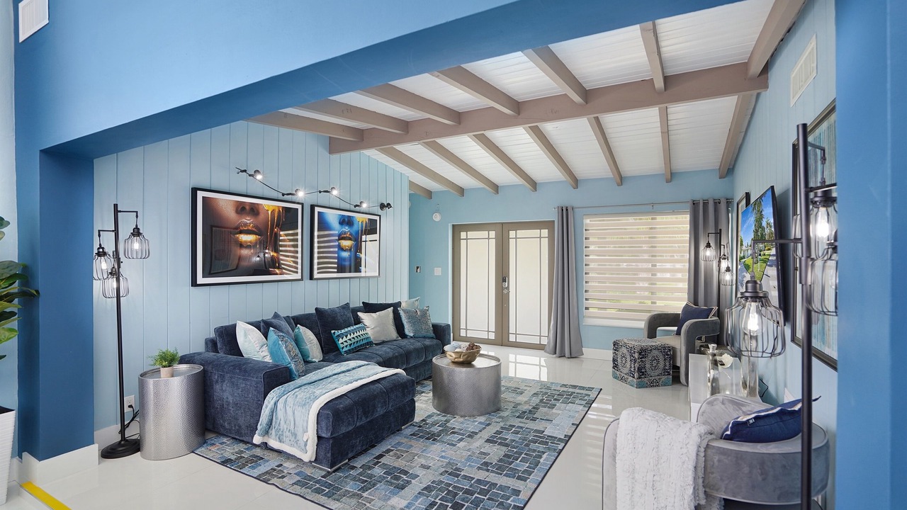 Photo of Livingroom in Lighthouse Point