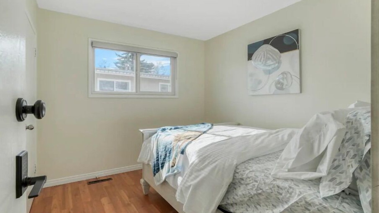 Photo of Bedroom in Fort Saskatchewan