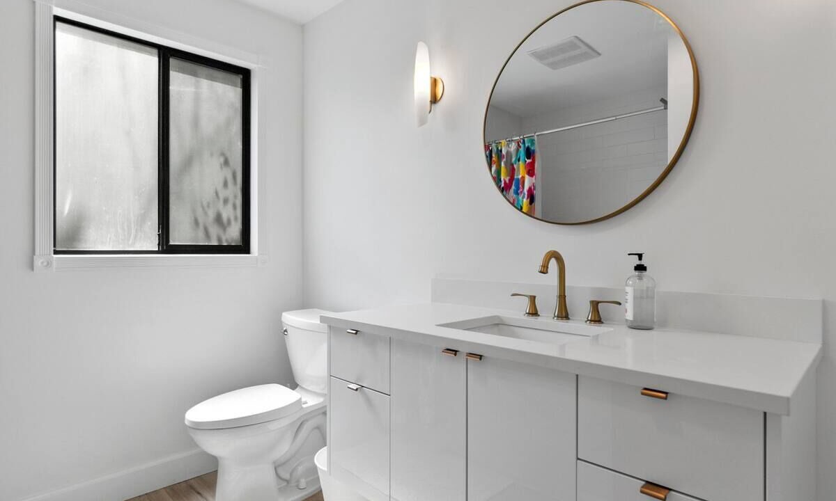 Photo of Bathroom in West Kelowna Estates