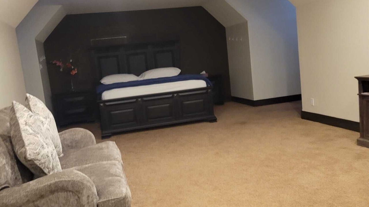 Photo of Bedroom in Hinton