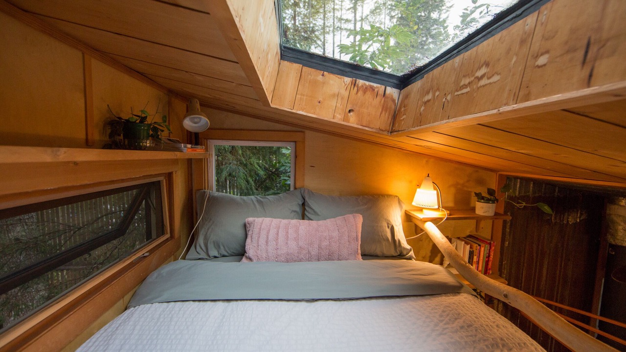 Photo of Bedroom in Juan de Fuca Electoral Area