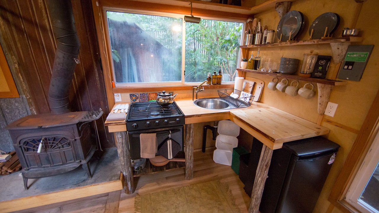 Photo of Kitchen in Juan de Fuca Electoral Area