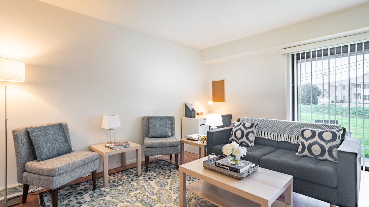 Photo of Livingroom in Mentor