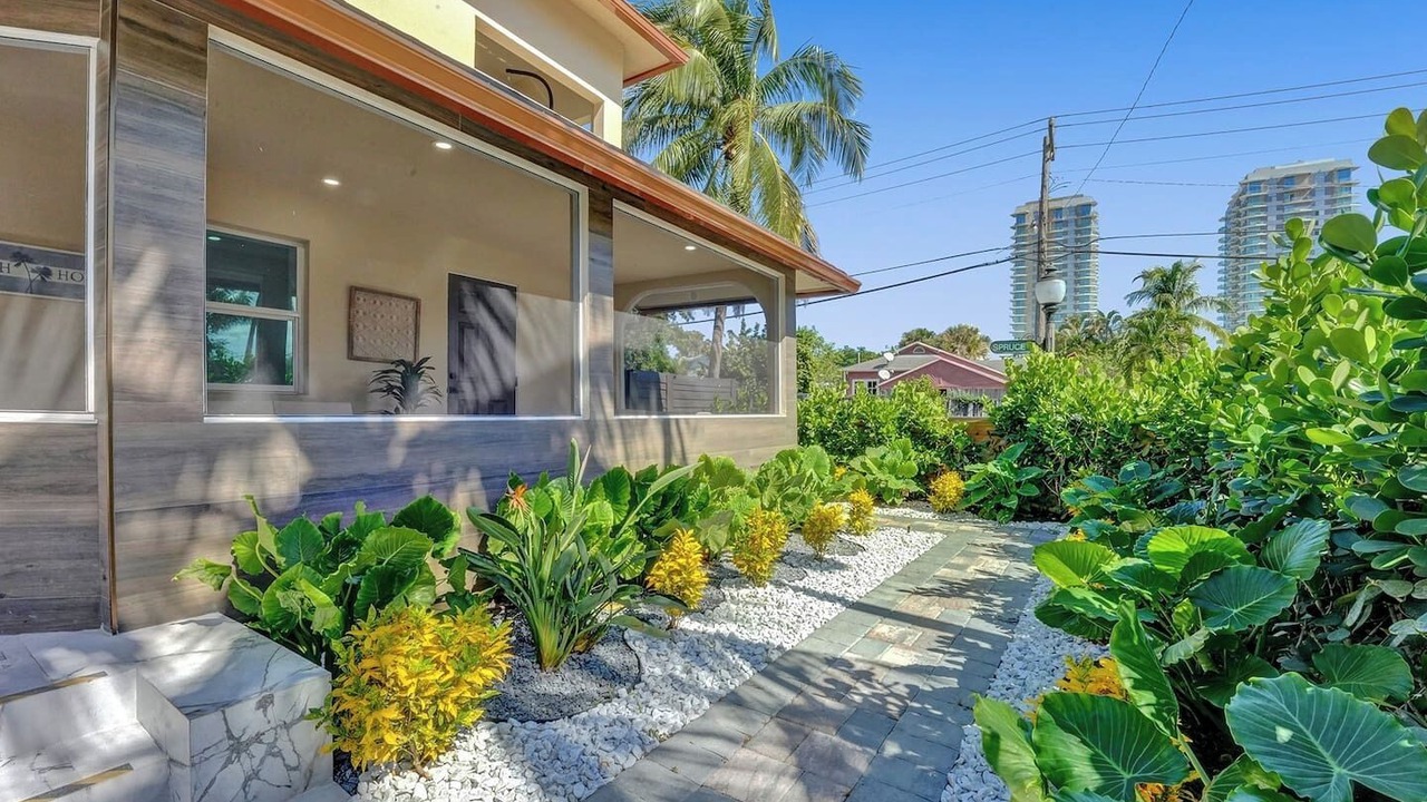 Photo of Outdoor in West Palm Beach