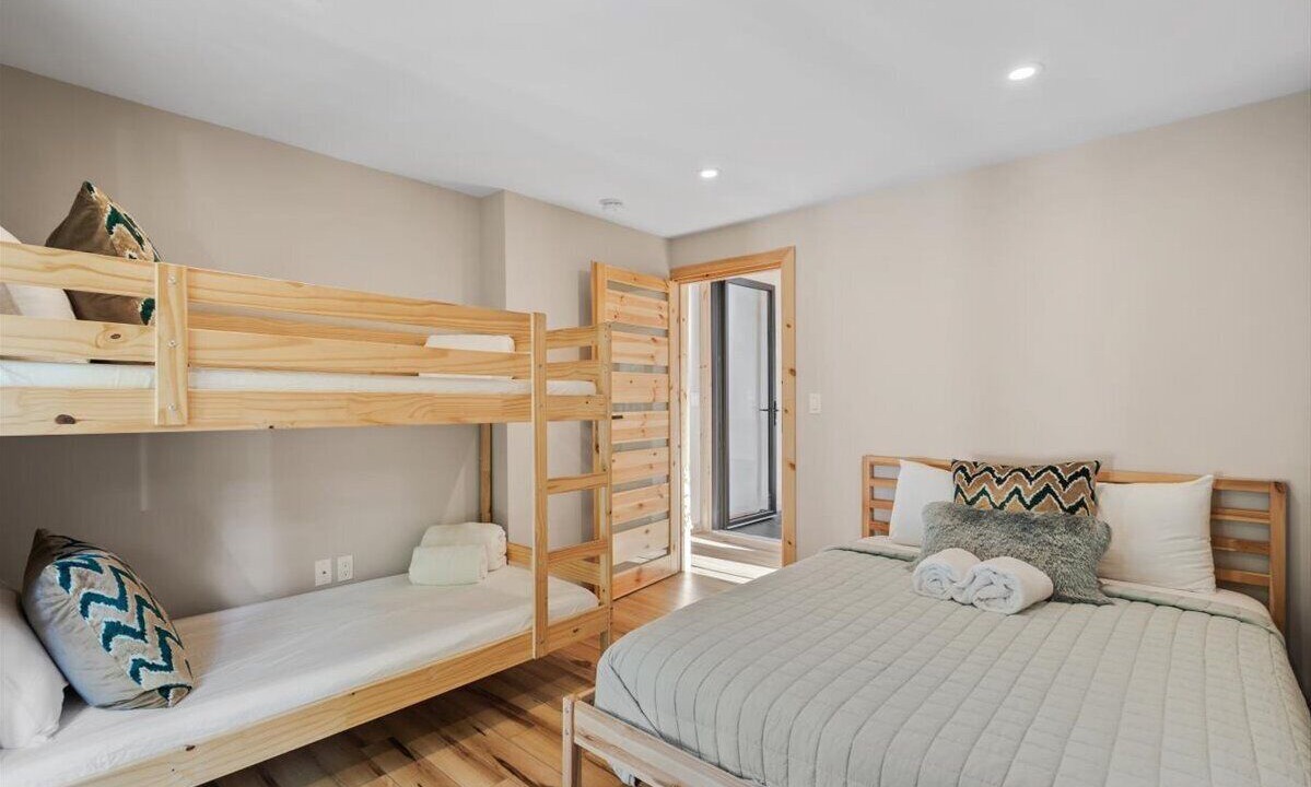 Photo of Bedroom in Bartlett