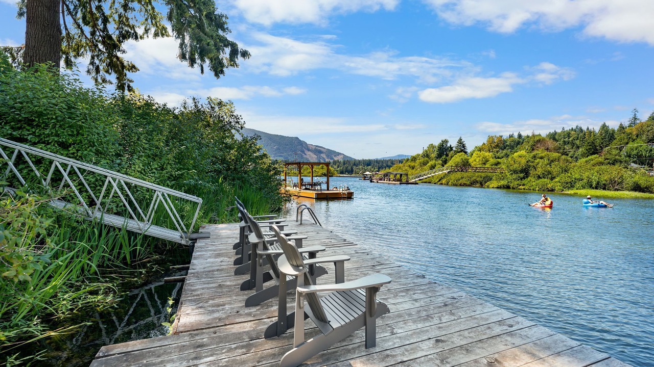 Photo of Outdoor in Lake Cowichan