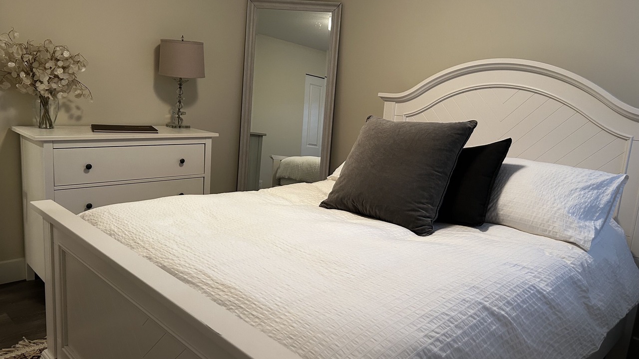 Photo of Bedroom in Maple Ridge