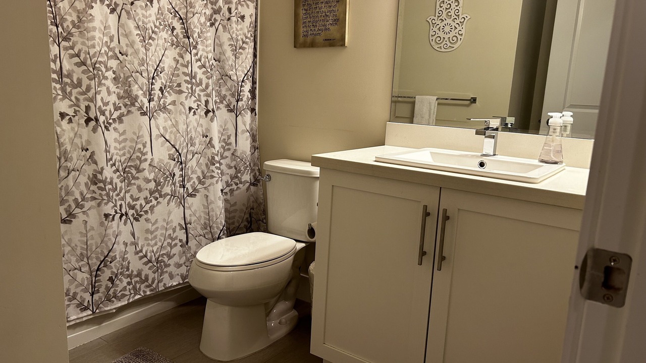 Photo of Bathroom in Maple Ridge