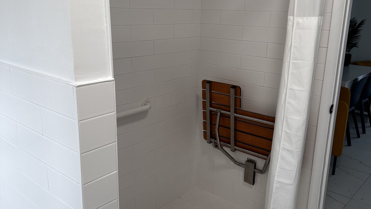Photo of Bathroom in Lauderdale-by-the-Sea