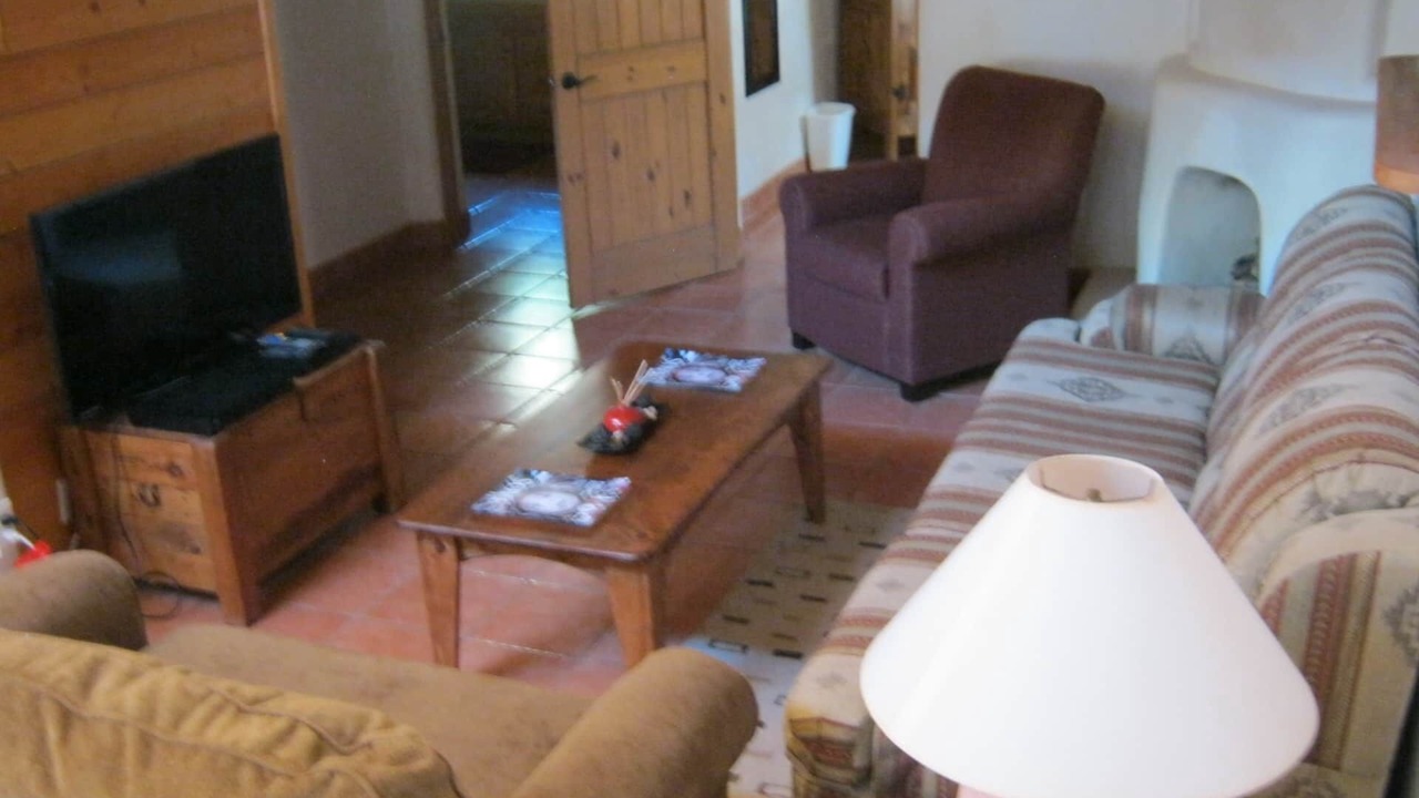 Photo of Livingroom in Taos