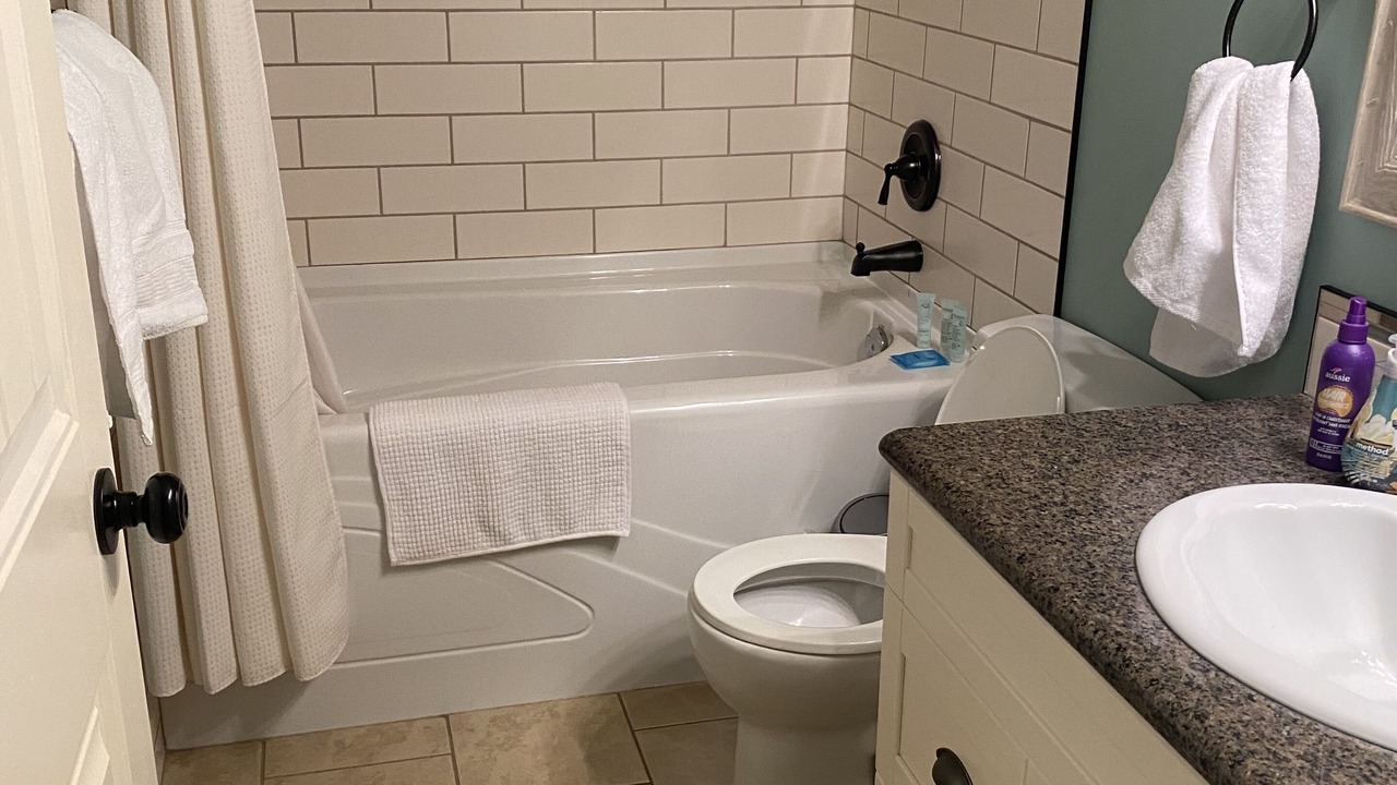 Photo of Bathroom in Gull Lake