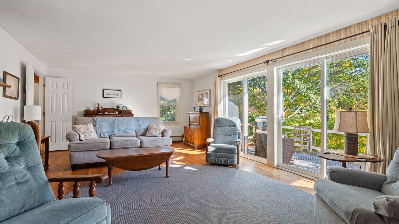 Photo of Livingroom in Cape Porpoise