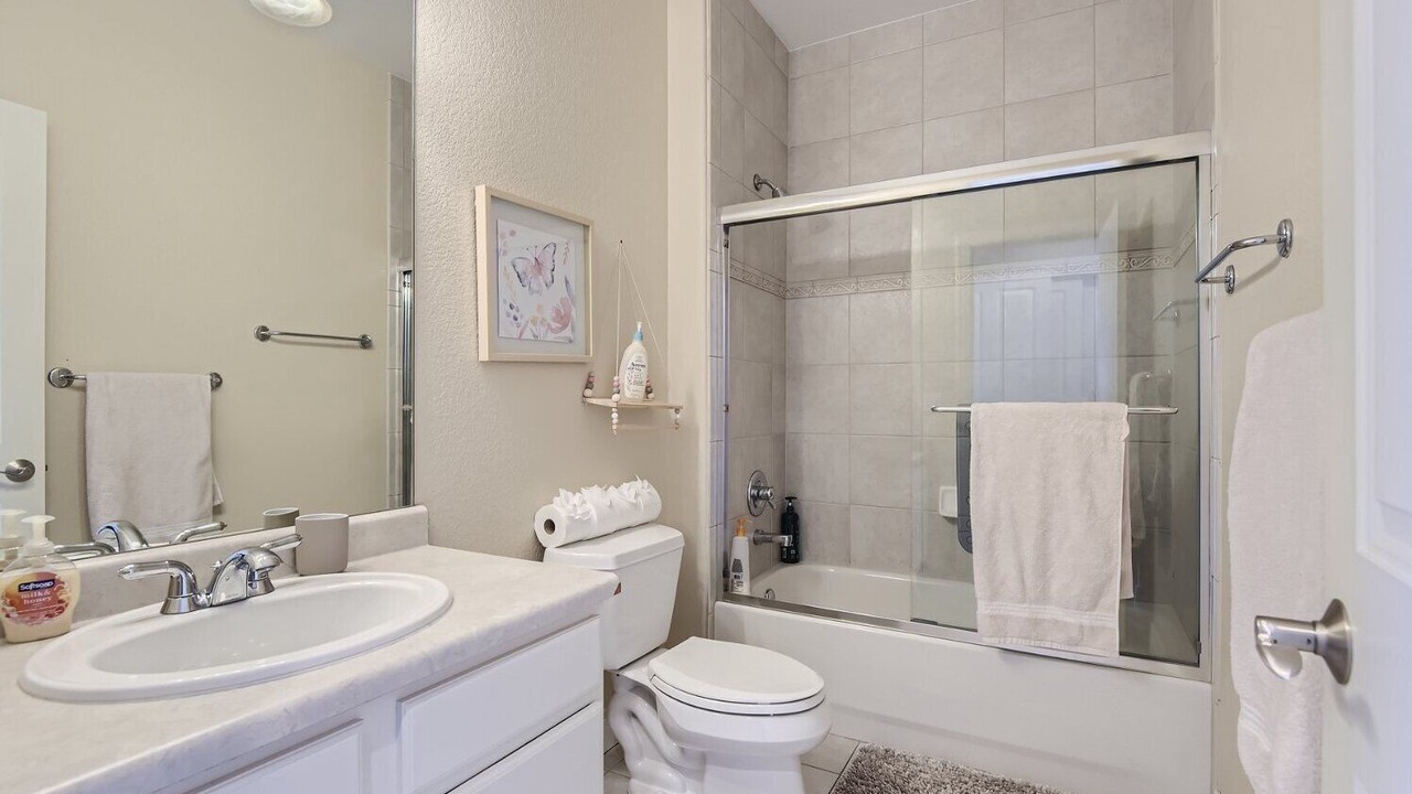 Photo of Bathroom in Washington Park West